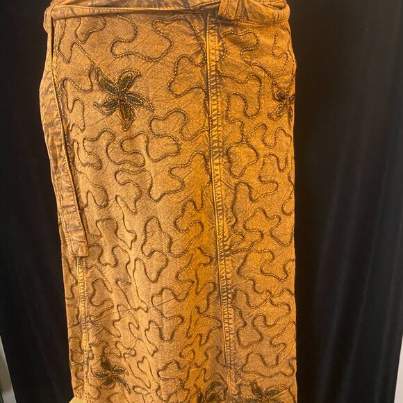 You Are Incredible🤎 Vintage Bronze Wrap Skirt And Halter Set - Picture 3 of 10